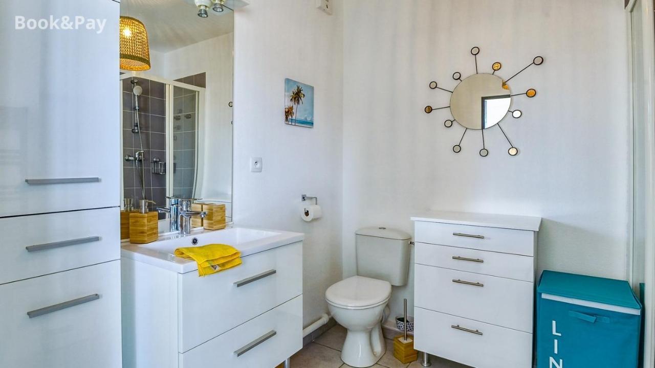 Les Alouettes Studio Avec Terrasse, Garage Et Piscine La Ciotat Luaran gambar