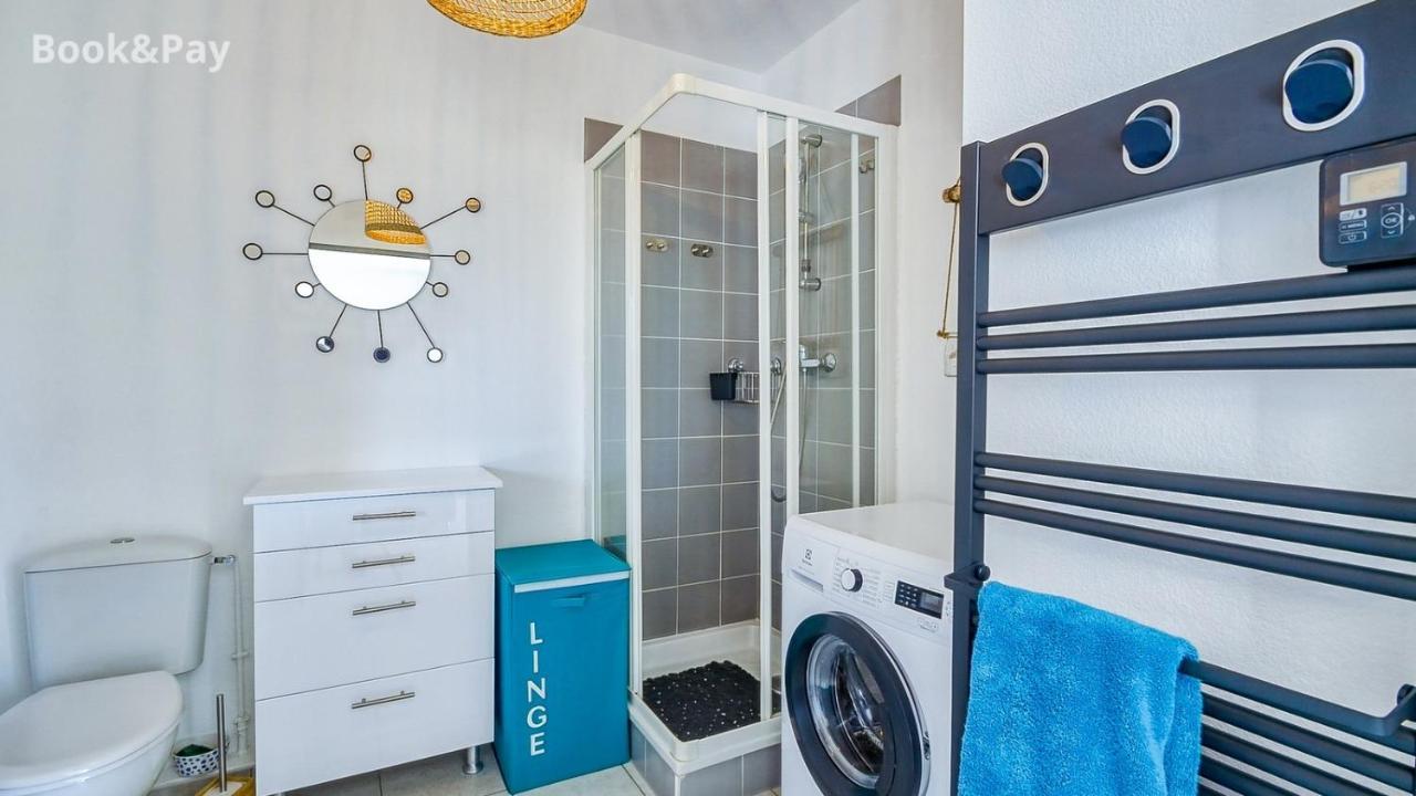 Les Alouettes Studio Avec Terrasse, Garage Et Piscine La Ciotat Luaran gambar